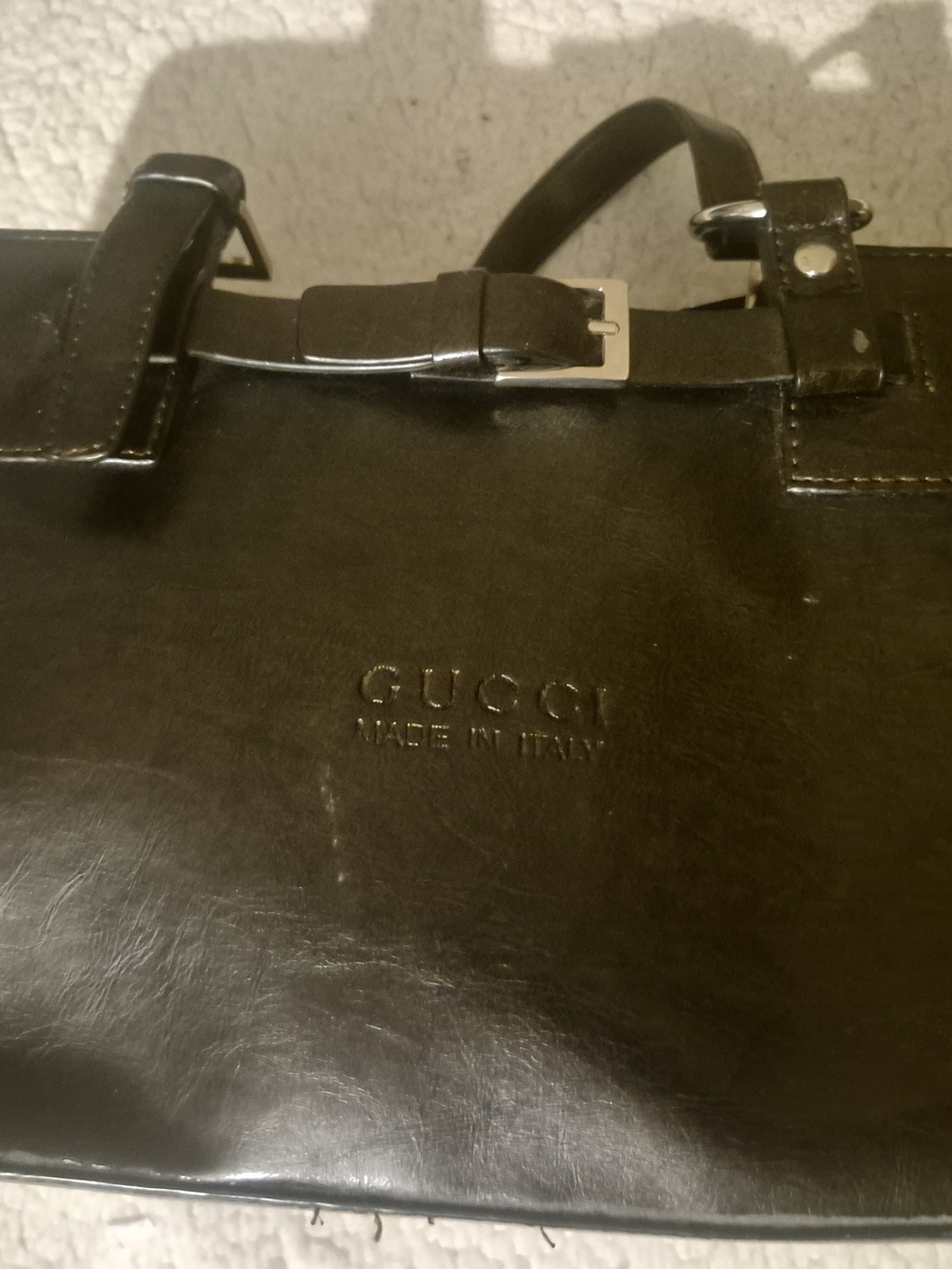 Gucci Brown Leather Womens Purse with Silver Buckle Accents Look At Pics Careful